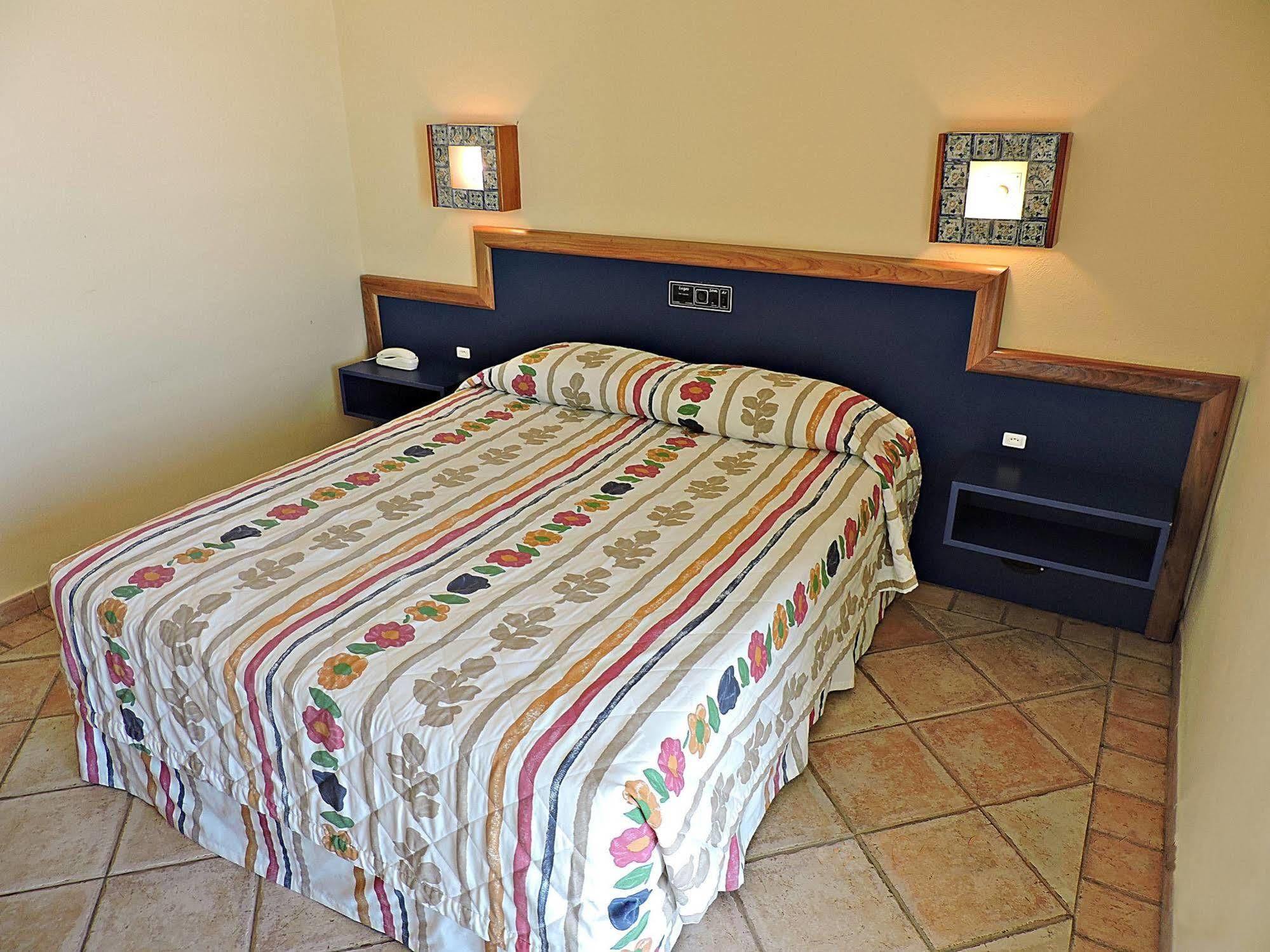 Hotel Praia Hotel Imbituba 3*